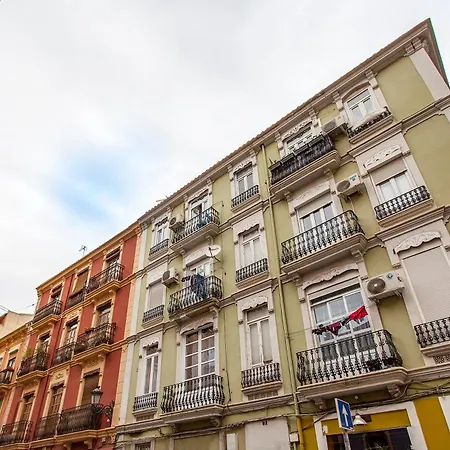 Ruzafa Tomasos Appartement *