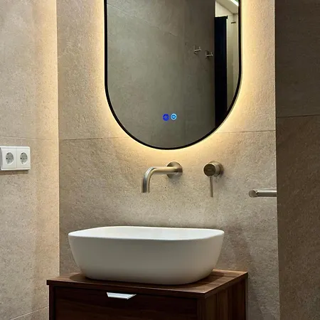 Boutique - Plaza Tower * فالنسيا