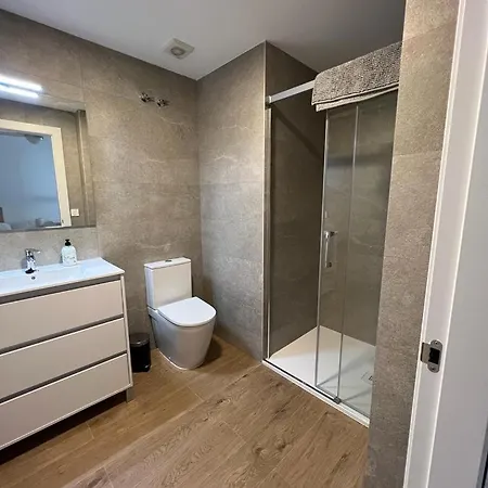 Artes 8 - 2 Double & 2 Baths فالنسيا