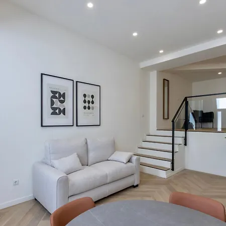 Boutique - One Tower * Valencia