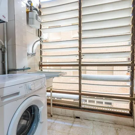 Invalencia - Yecla Flat 4 Bdrm & 2 Wc With Terrace