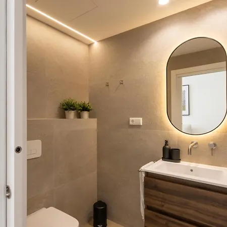 Boutique - One Tower Valence