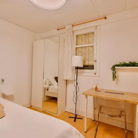 Cabanal Beachfront - 1 Min To Sea, Ac, Smarttv, Balcony Lejlighed