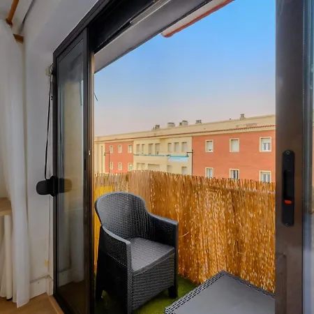Lejlighed Cabanal Beachfront - 1 Min To Sea, Ac, Smarttv, Balcony *