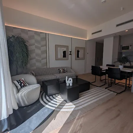 Port Corporate Living Valence