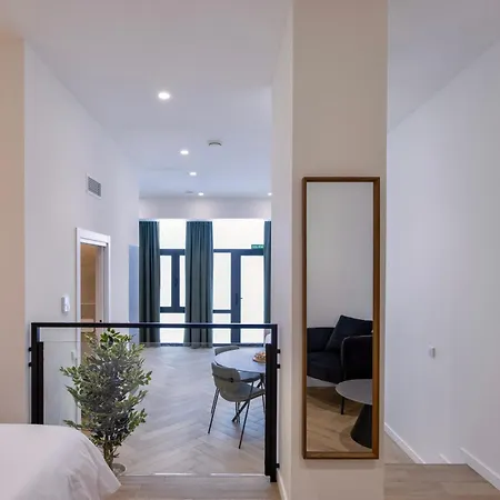 Boutique - One Tower Валенсия