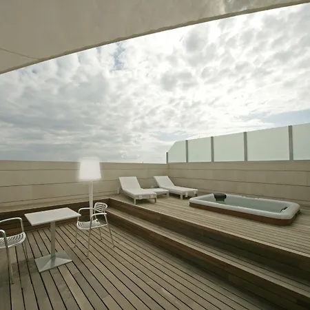 Neptuno Playa & Hotel