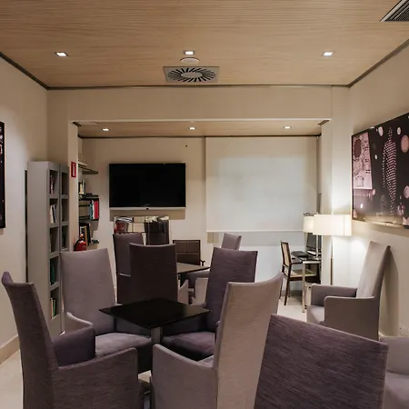 Отель Neptuno Playa & 4*