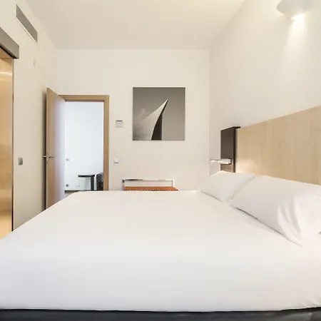 Ilunion Aqua 4 Hotell 4*