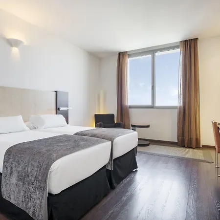 Ilunion Aqua 4 Szálloda 4*