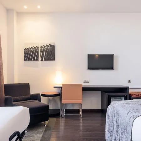 Hotel Ilunion Aqua 4 Walencja