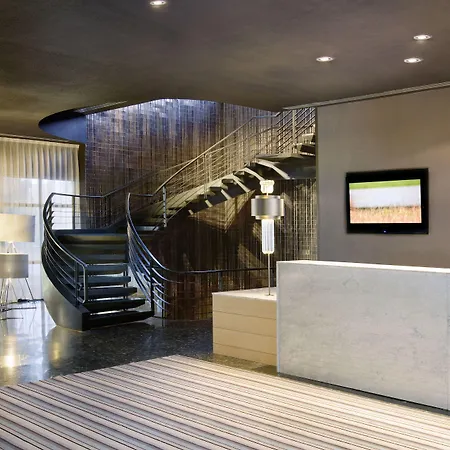 Hotel Medium