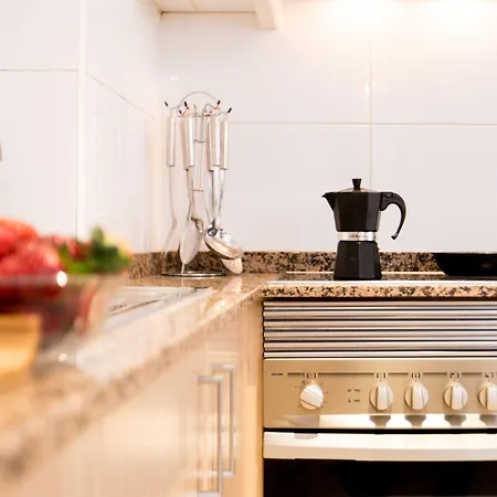 法兰西亚夫拉特斯达德拉斯森西亚酒店