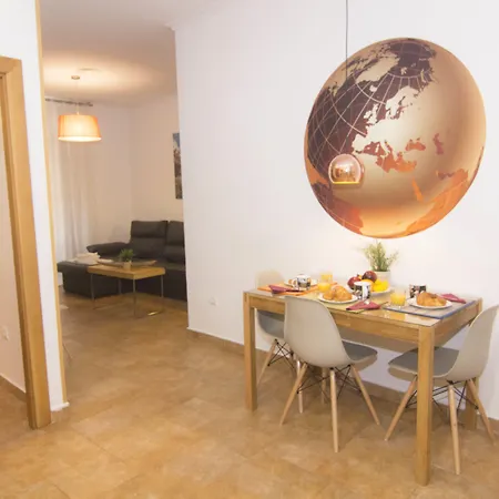 Living - Merced Апартаменты