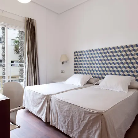 Miramar Hotel 2*