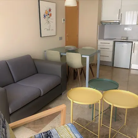 毕加索广场公寓 公寓