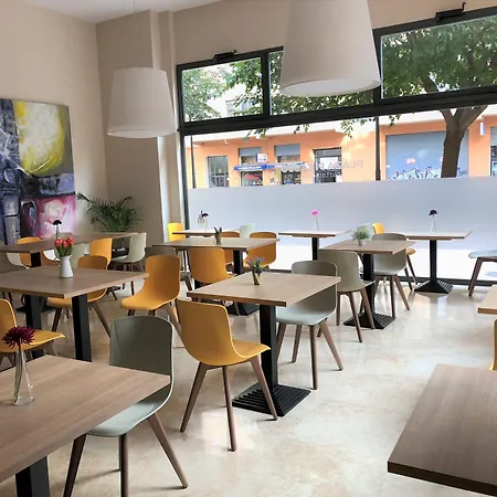 Plaza Picasso شقة