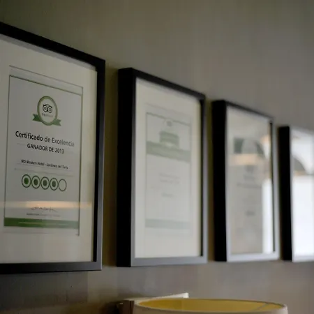 Md Modern - Jardines Hotel