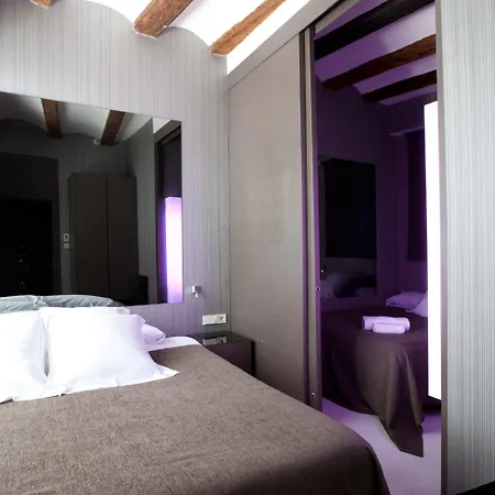 Cosy Embajador Valencia