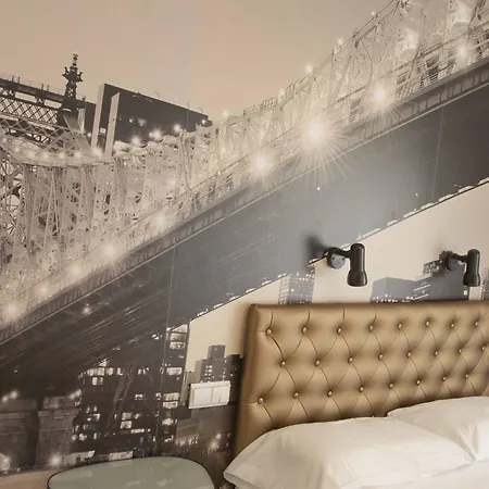 Casual Del Cine 2* Valencia