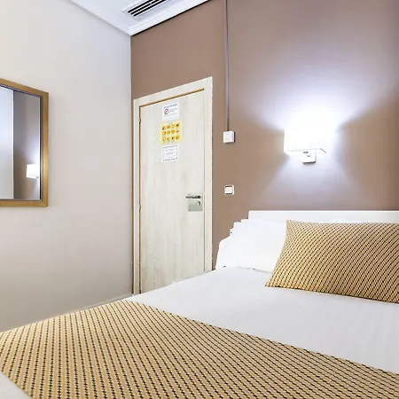 Sweet Continental Hotel 2*