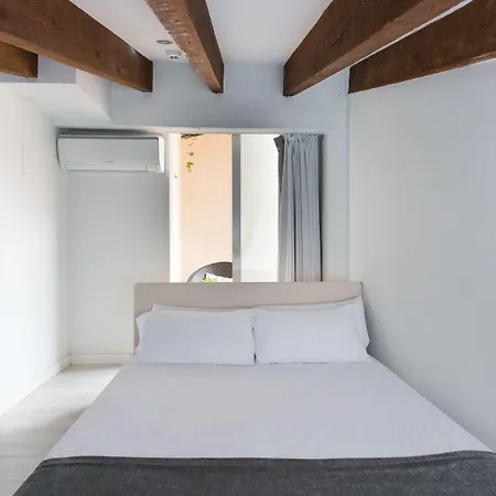 Mate Oliveira - Centre, Hotel Valência