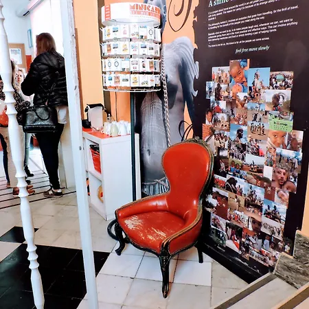 Feetup Backpackers אכסניה ולנסיה