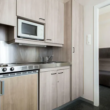 דירה Residencia Universitaria Resa Damia Bonet ולנסיה