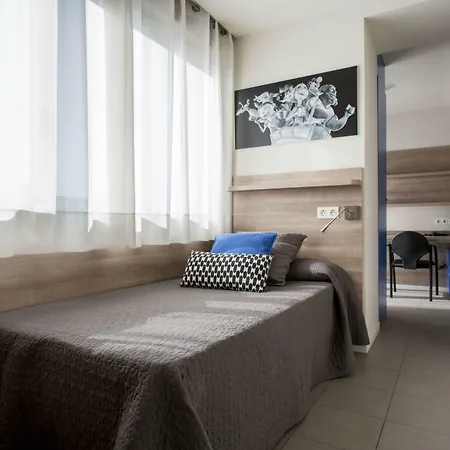 Colegio Mayor Resa La Concepción Albergue *