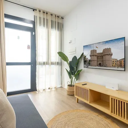 شقة Travel Habitat Nou Mestalla فالنسيا