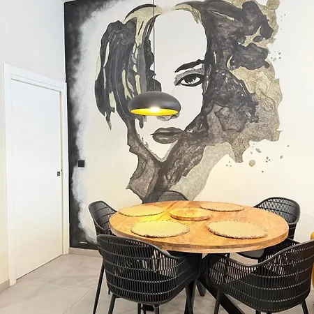 Travel Habitat Jardin Ayora Appartement *