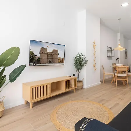 Travel Habitat Nou Mestalla شقة *