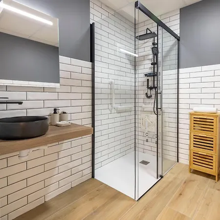 Apartamento Travel Habitat Nou Mestalla Valência