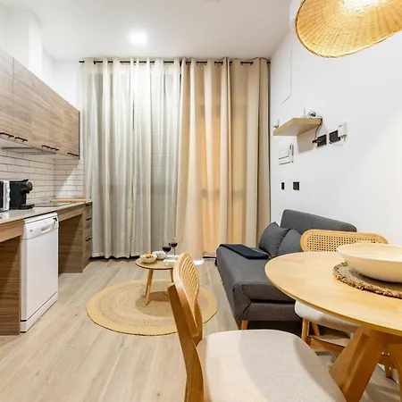 Travel Habitat Nou Mestalla شقة فالنسيا