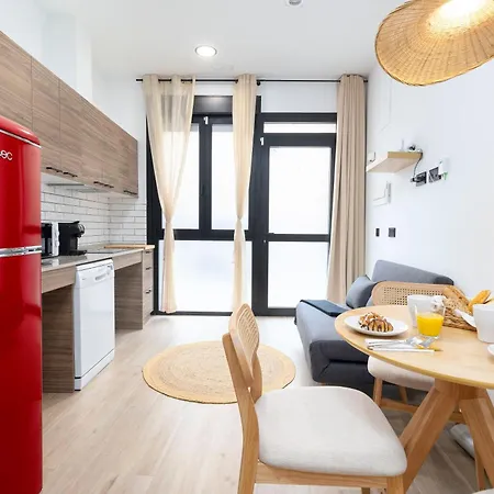 شقة Travel Habitat Nou Mestalla *