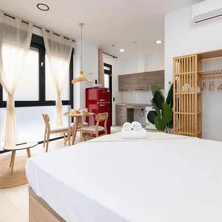 شقة Travel Habitat Nou Mestalla *