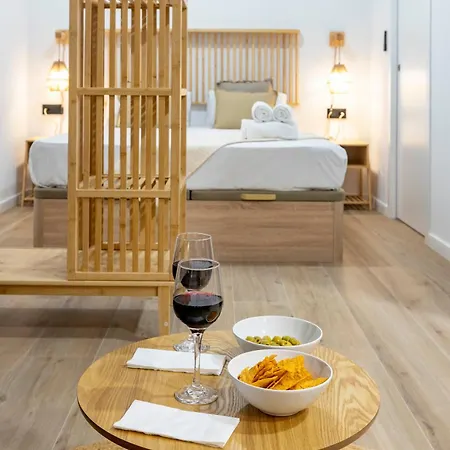 شقة Travel Habitat Nou Mestalla *