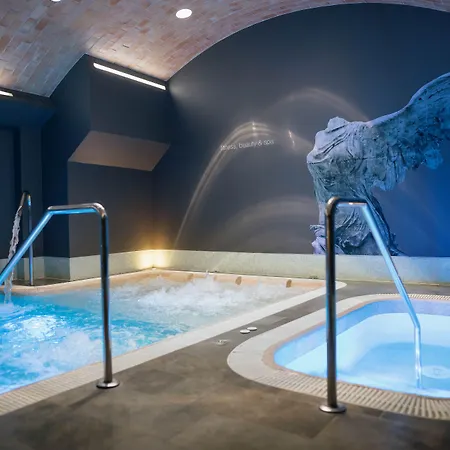 Myr Plaza Mercado & Szálloda