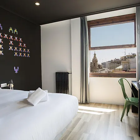 מלון Casual Vintage 2*