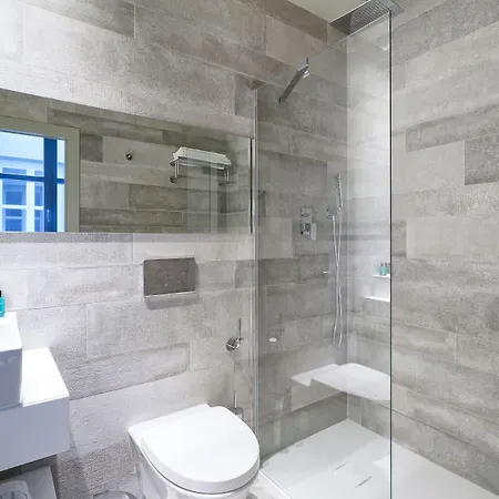 The Valentia Cabillers 4*