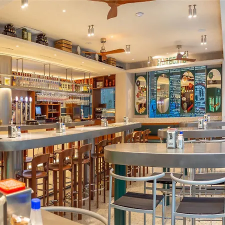 Melia Plaza 4* Valência