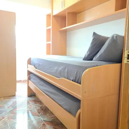 Con Dos Camas Dos Personas فالنسيا