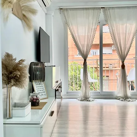 Ubicacion Ideal, Entre La Playa Y El Centro Ciudad