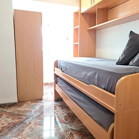 شقة En Un Piso Compartido فالنسيا