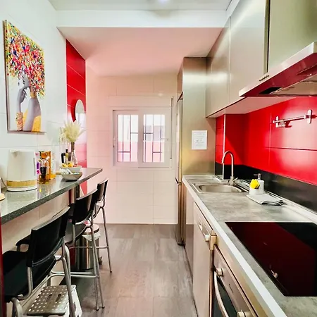 Διαμέρισμα Ubicacion Ideal, Entre La Playa Y El Centro Ciudad *