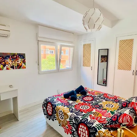 Ubicacion Ideal, Entre La Playa Y El Centro Ciudad * Βαλένθια