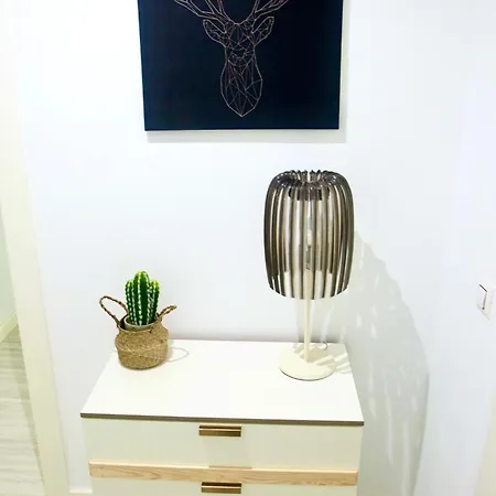 Ubicacion Ideal, Entre La Playa Y El Centro Ciudad