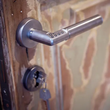 Ottoh Charm Guest house 4*