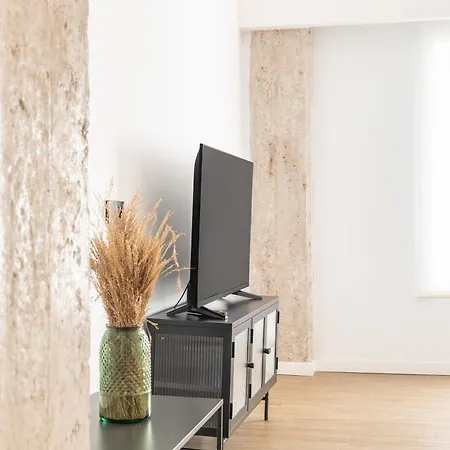 Apartment Guastavino By Alma Valencia