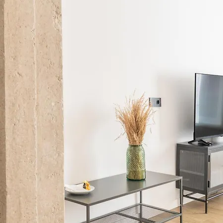 Guastavino By Alma Valence